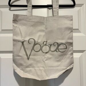 Vogue Tote with Silver Logo